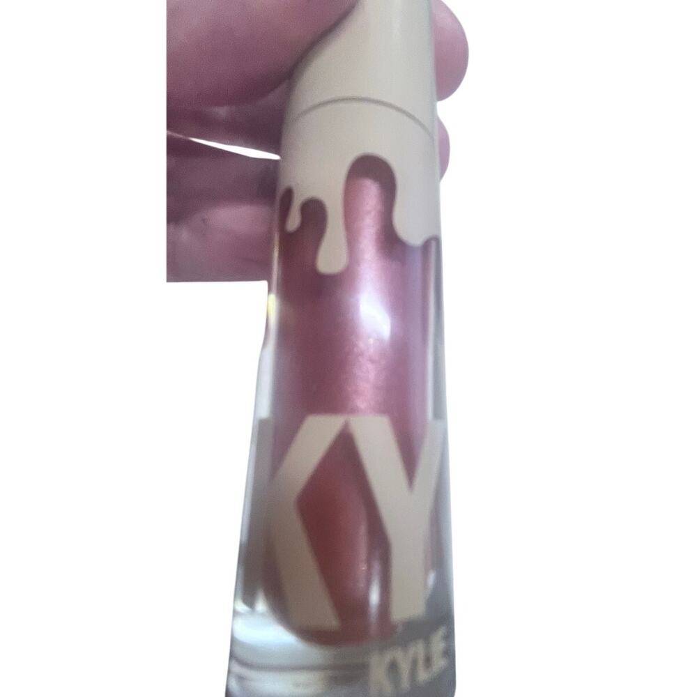 NEW Kylie Cosmetics High Gloss – Shade “Always Sleighing” – No Box - Picture 3 of 3